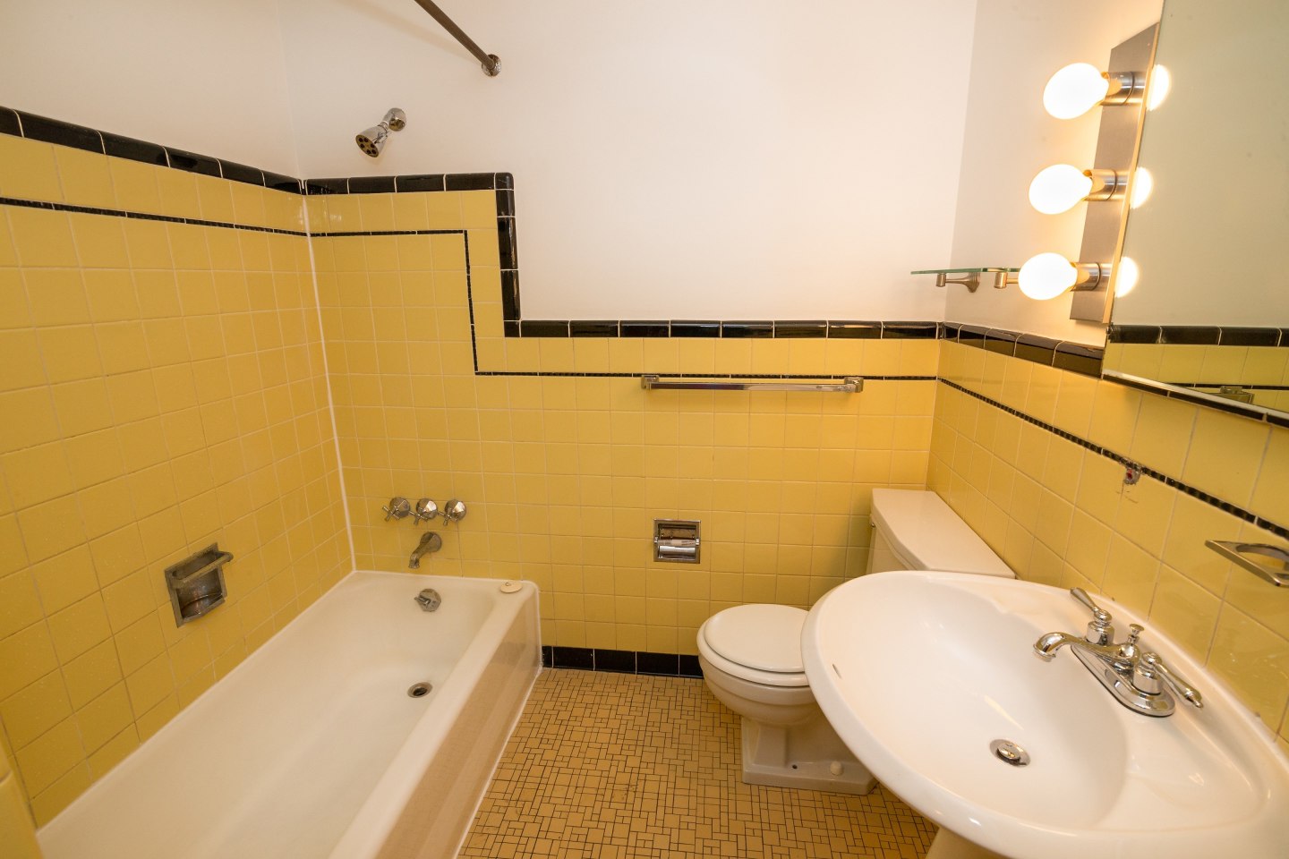 Eastview Apartments Image 17