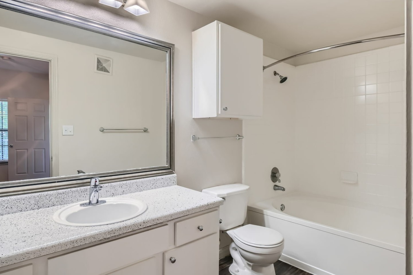 Rise Creekside Image 109