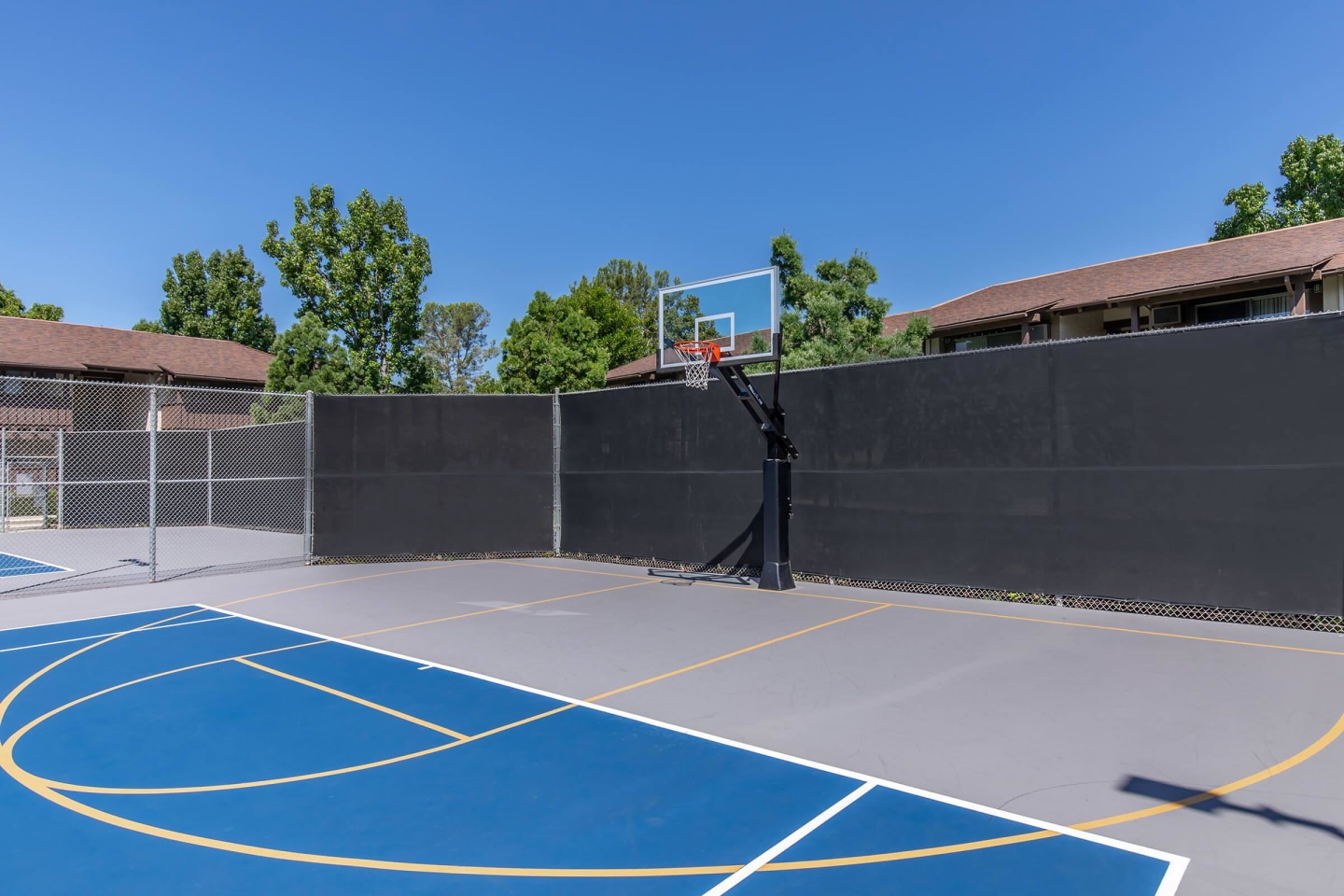 Country Hills Apartment Homes Image 19