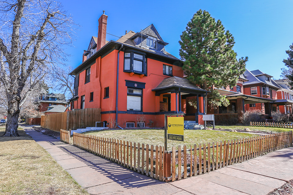 872 N Clarkson Image 9