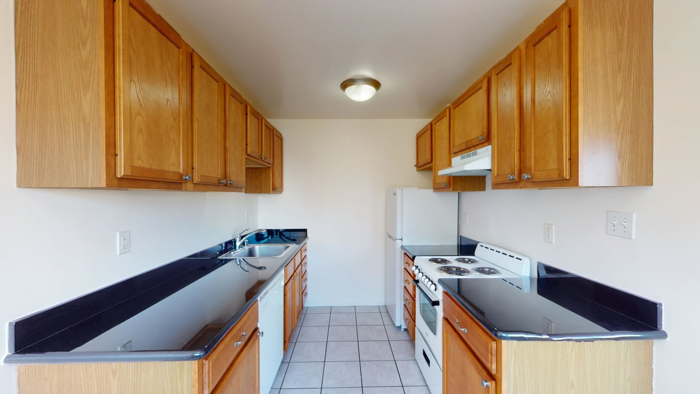 1085 South Van Ness Image 1