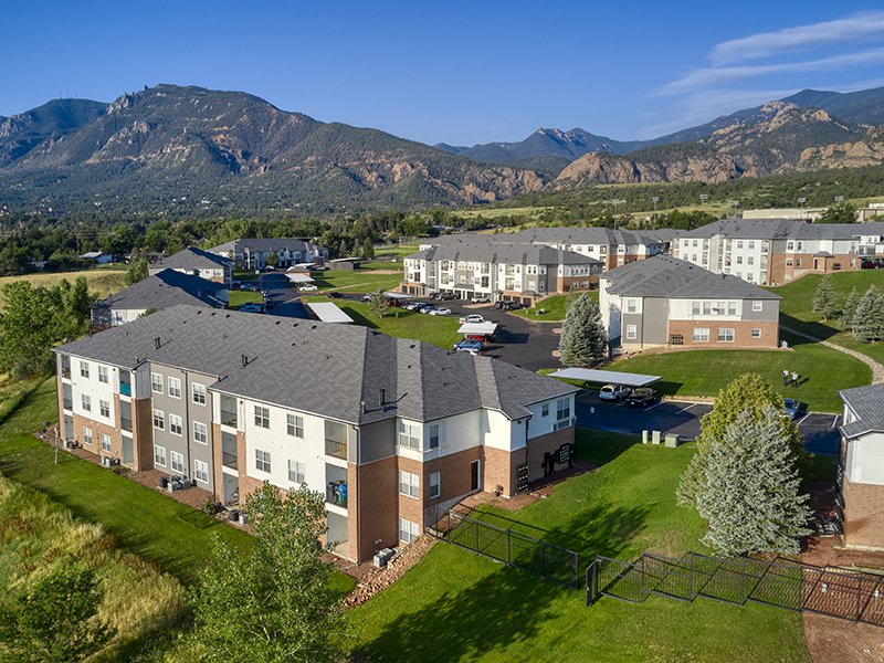 Retreat at Cheyenne Mountain Image 18