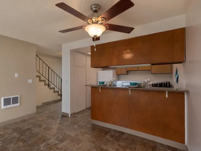 Chateau Hills Image 6