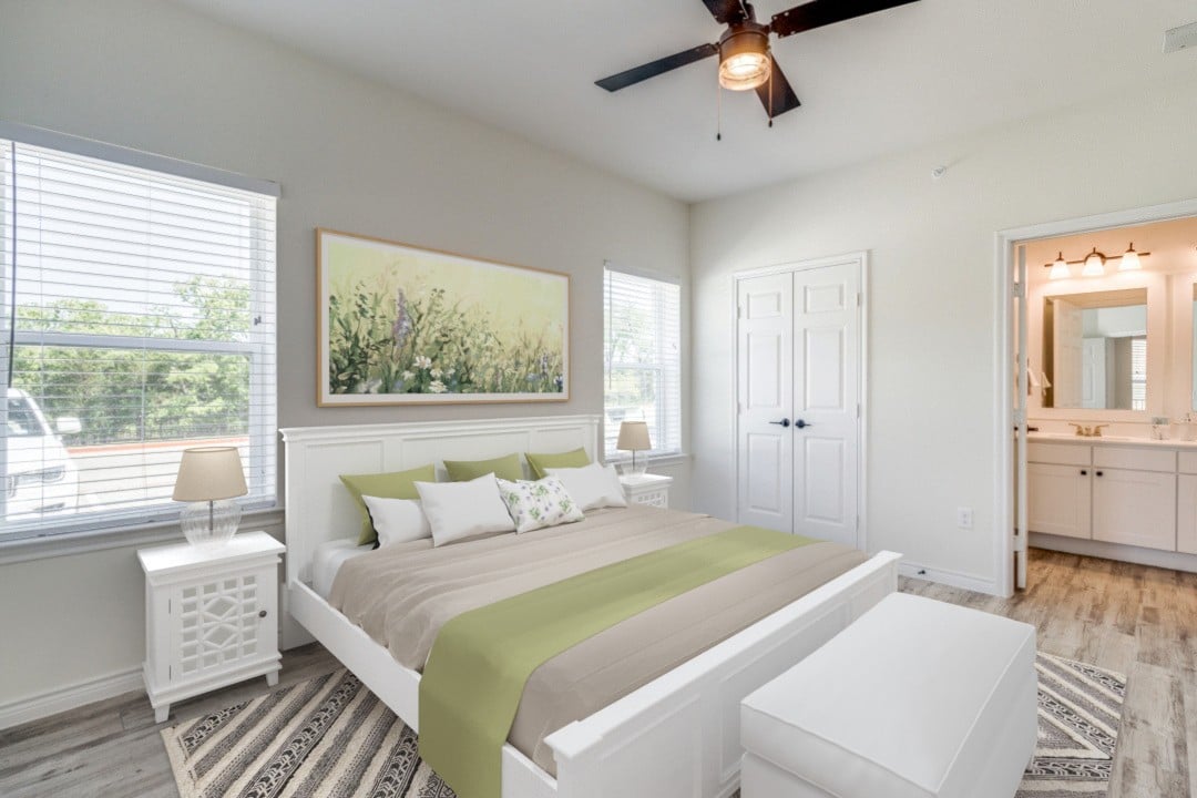 Residence at Gateway Village Image 35