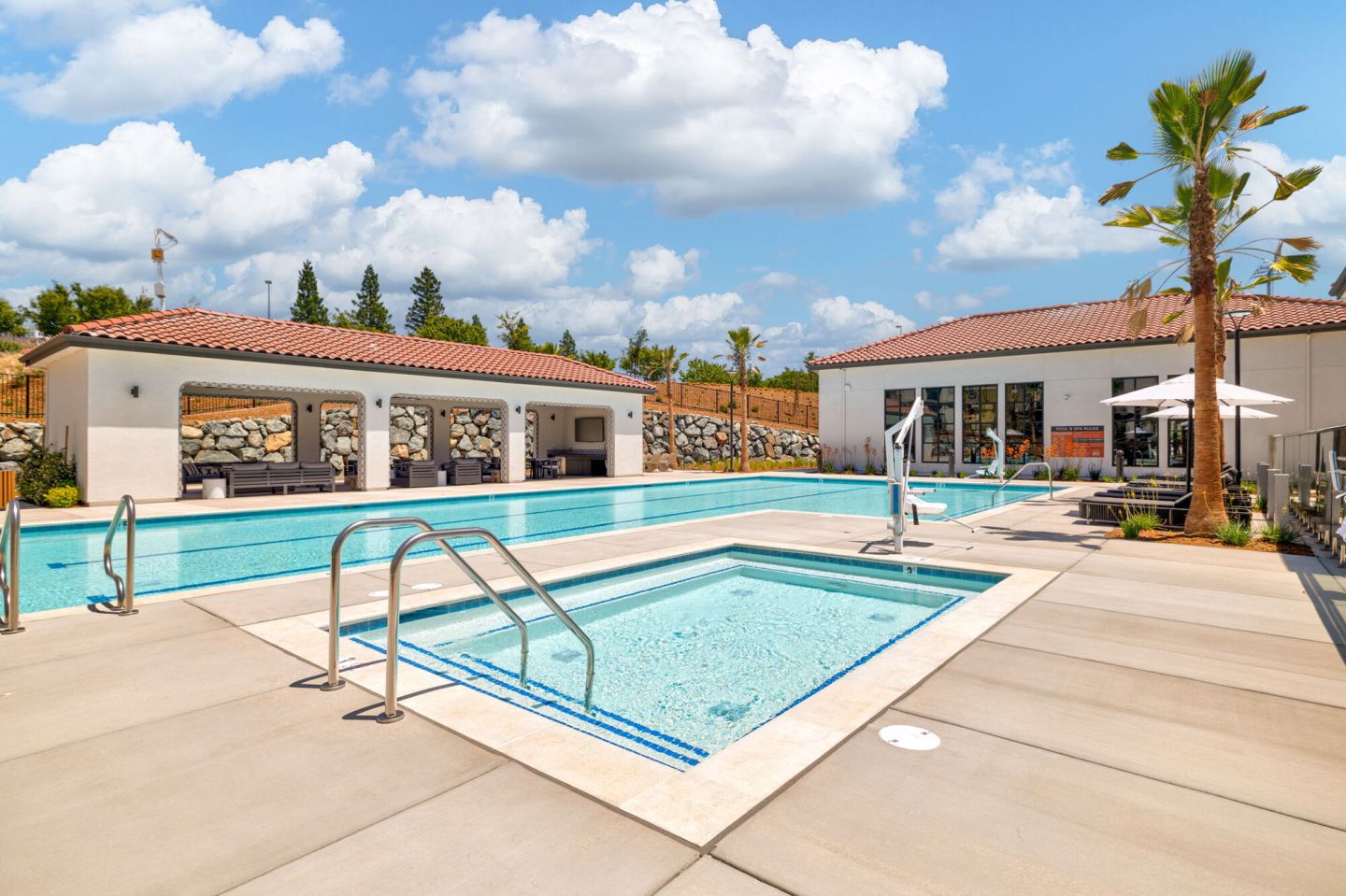 Broadstone Villas Image 29