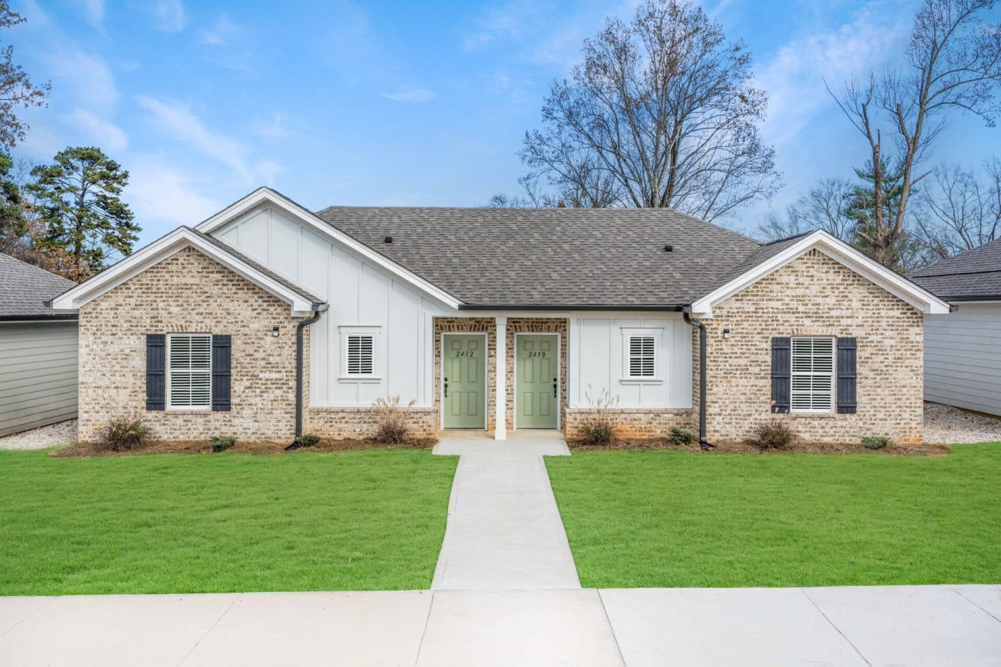 Forest Hill Villas Image 2
