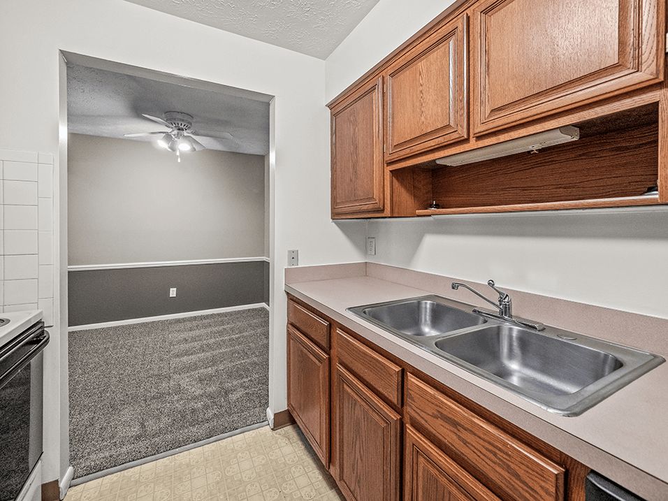 Cedarwood Village Image 7