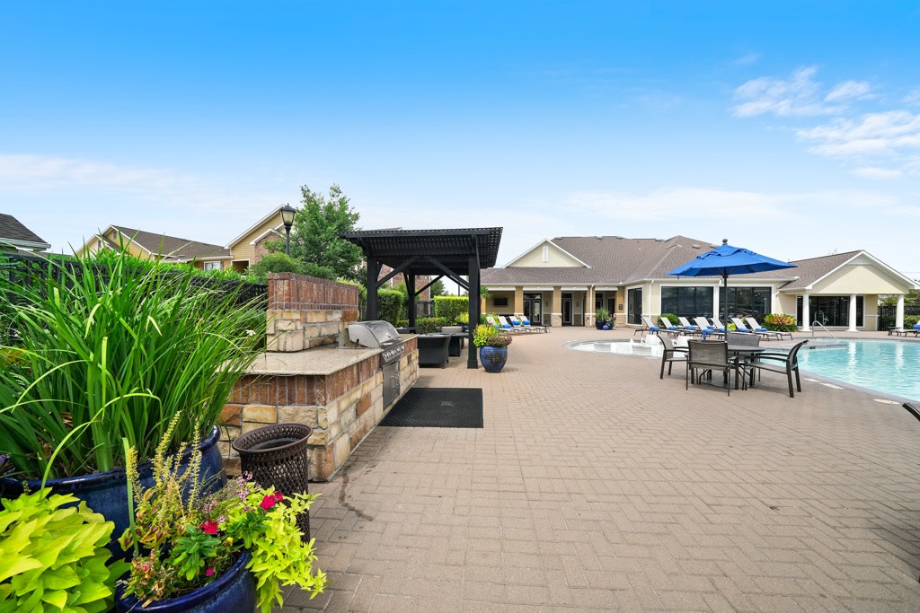Grand Villas at Katy Image 10