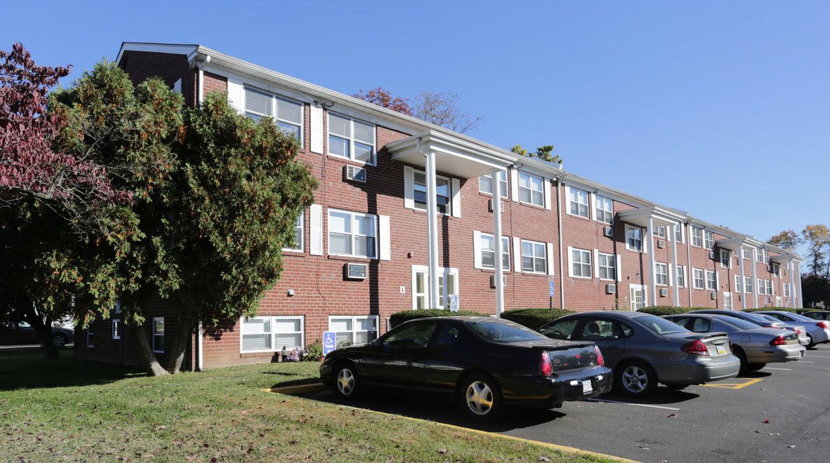 Bellevue Court Image 18