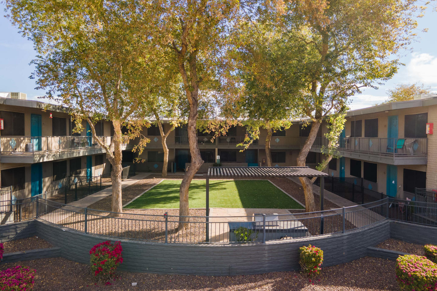Cornell Apartments Image 18