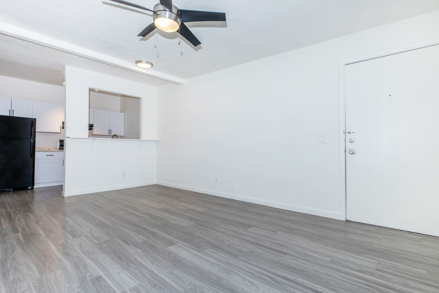 Juniper Canyon Apartments Image 3