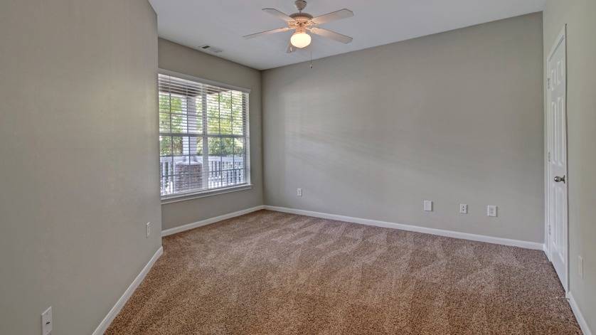 Hamptons at Woodland Pointe Image 15