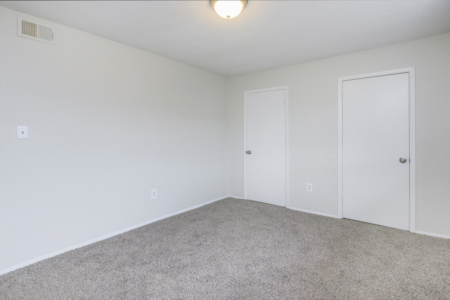 Emerald Ridge Apartments Image 8