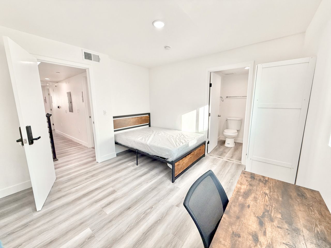 1329 W 36th Street - Co-Living Housing Image 38