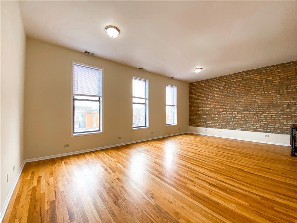 Fullerton Lofts Image 4