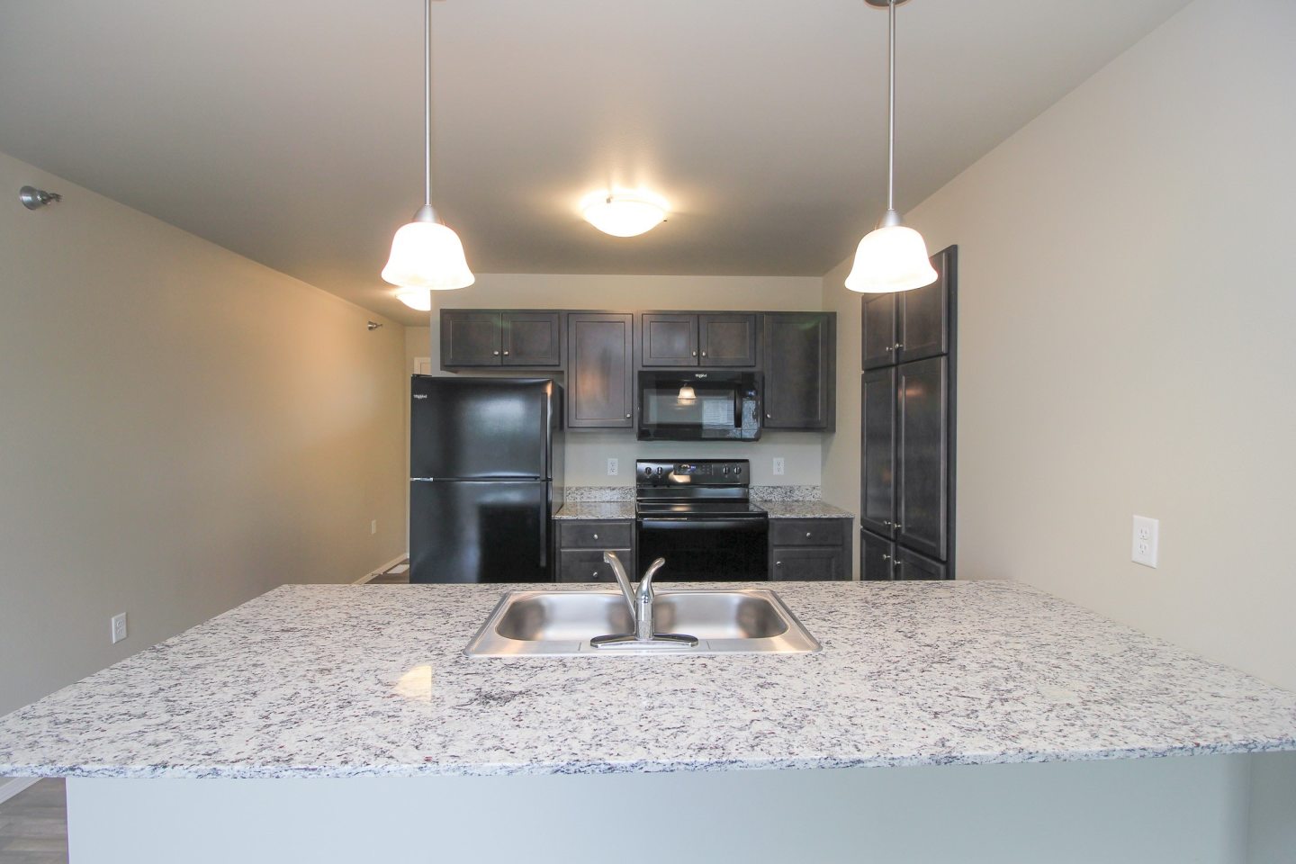 Edgewater III Image 7