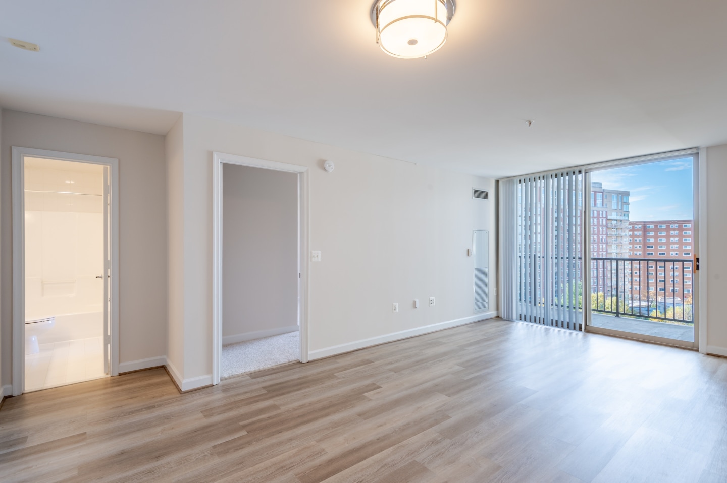 Wildwood Towers Image 18