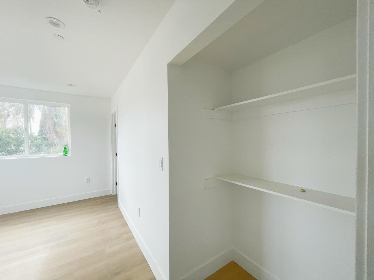 1351 W 37th Street - Co-Living Image 7