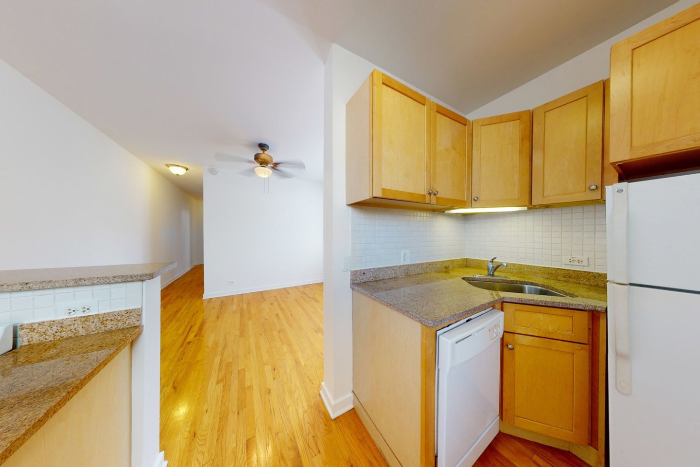 Kenwood Court Image 7