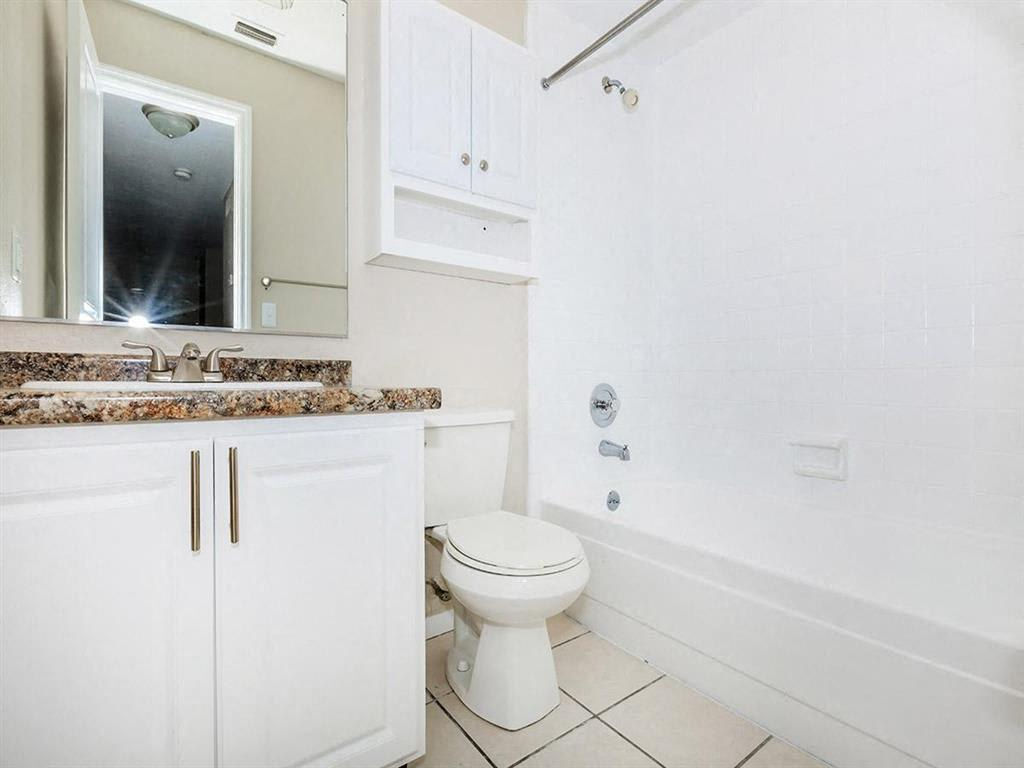 Sunset Place Image 26