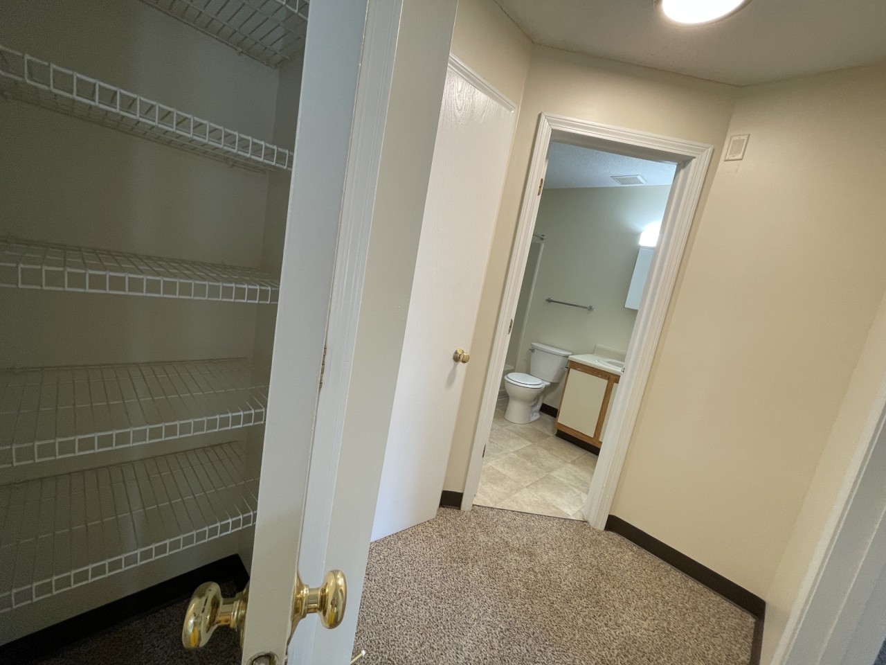 Sunset Ridge Apartments Image 3
