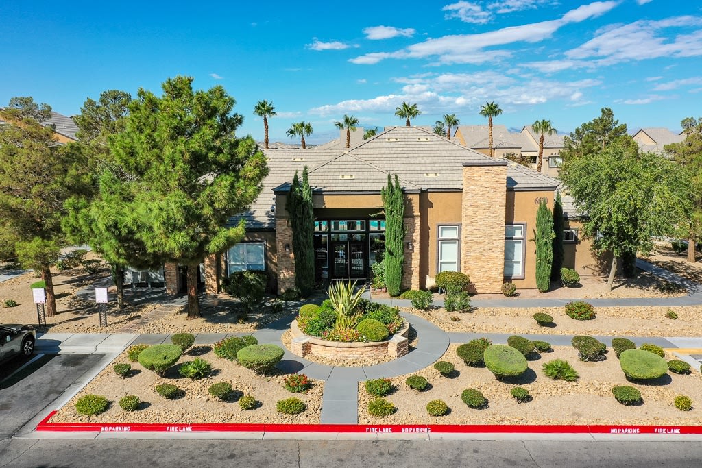 Pinehurst Condominiums Image 22