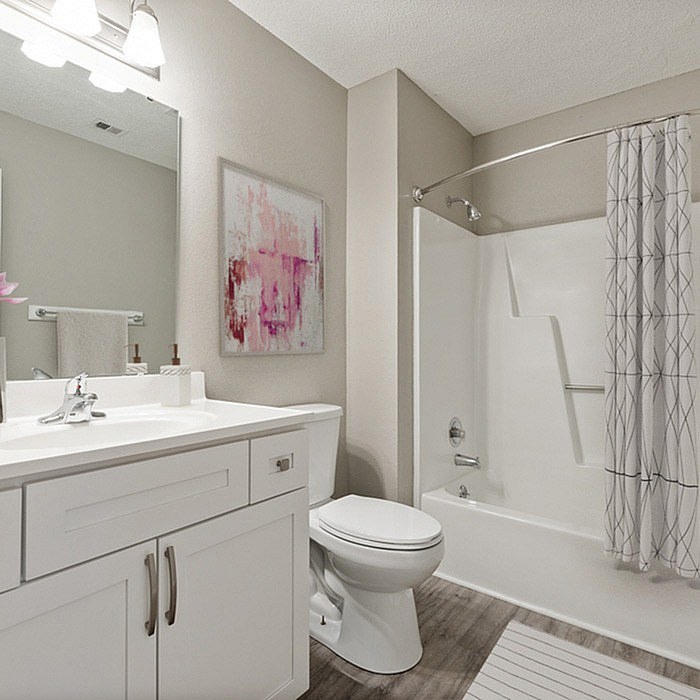 Country Club Apartment Homes Image 11