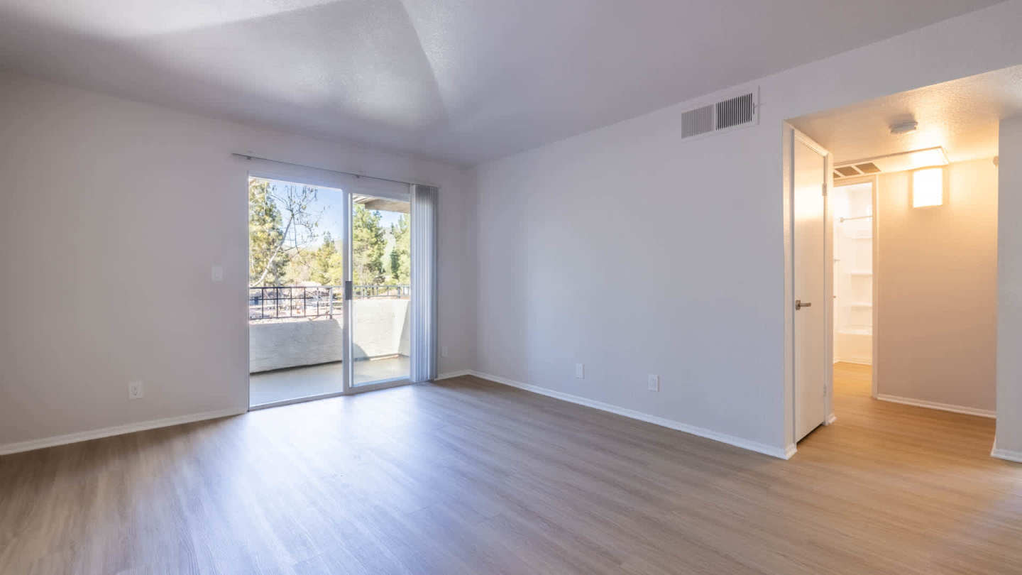 Oak Park Apartment Homes Image 6