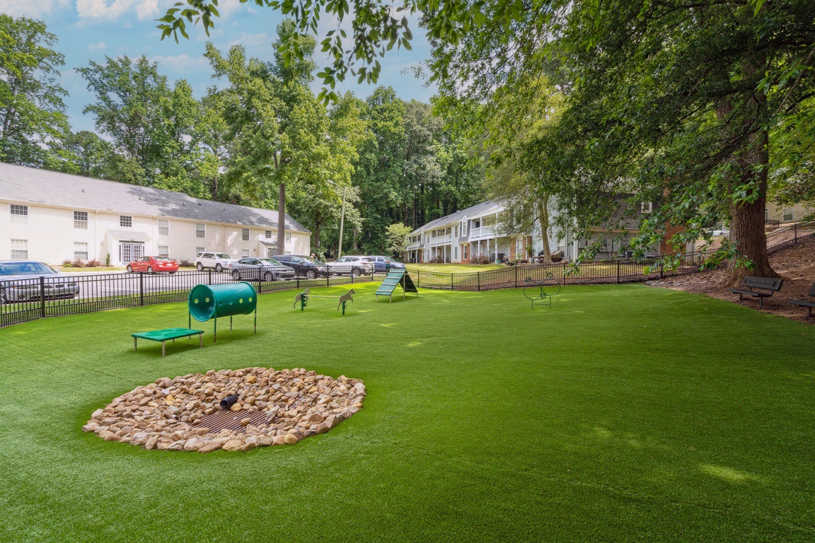 Lake Johnson Mews Image 18