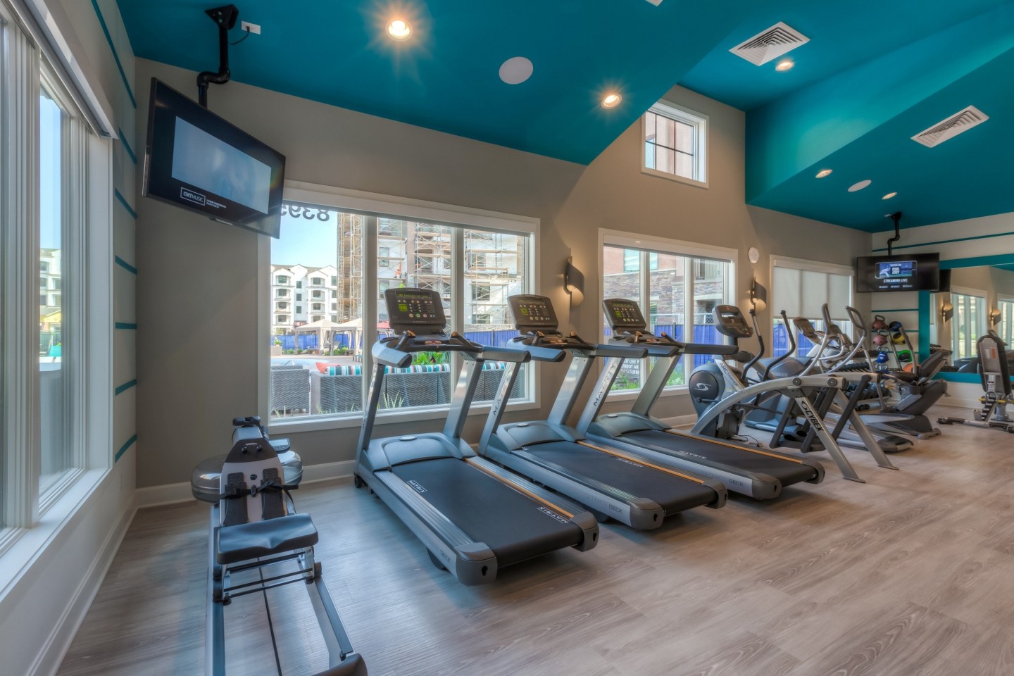 Edgewater at City Center Image 11
