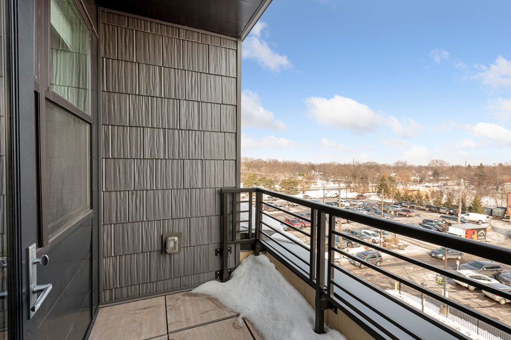 Grand & Syndicate Apartments Image 10