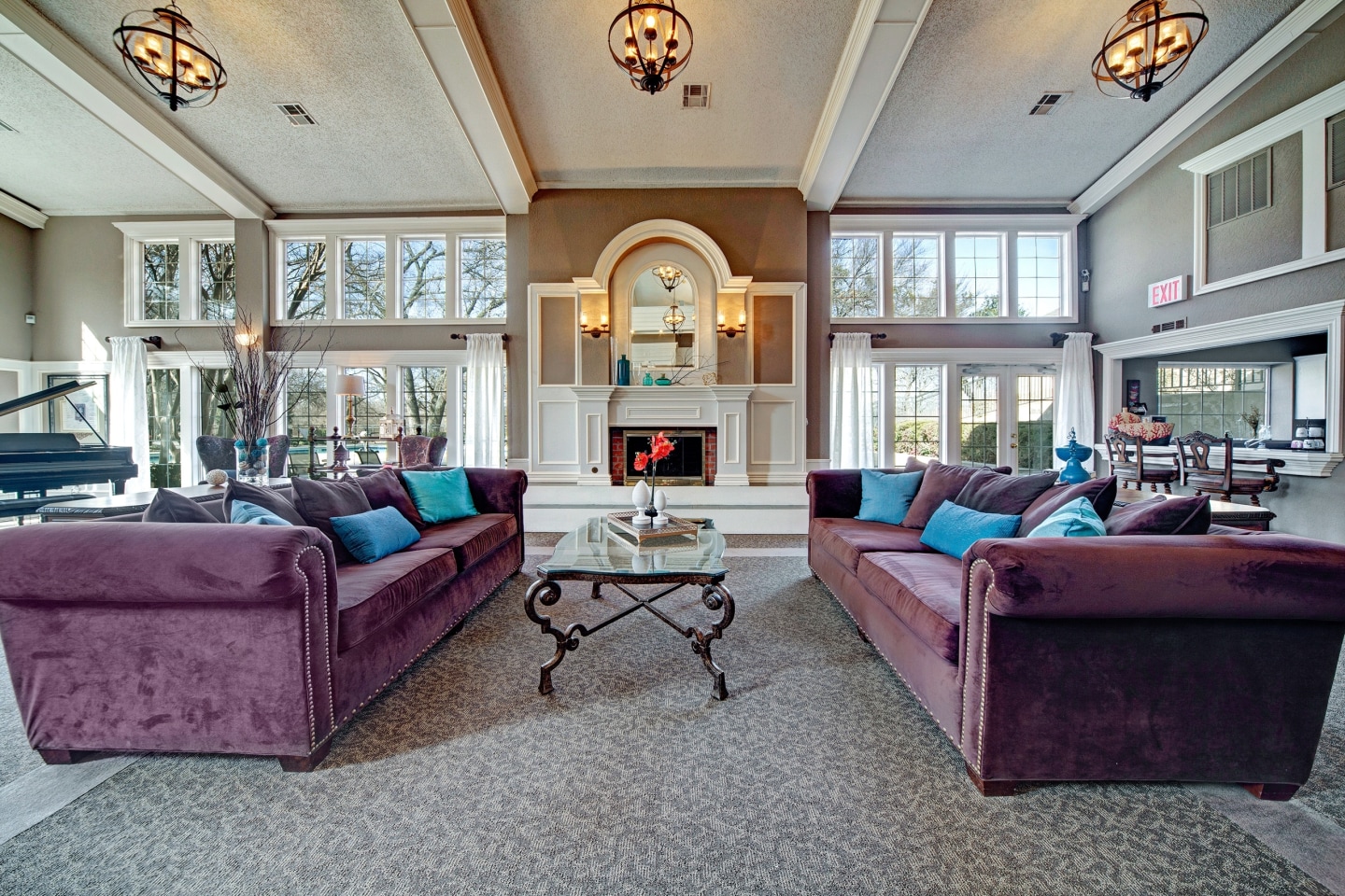 Brookwood Village Image 12