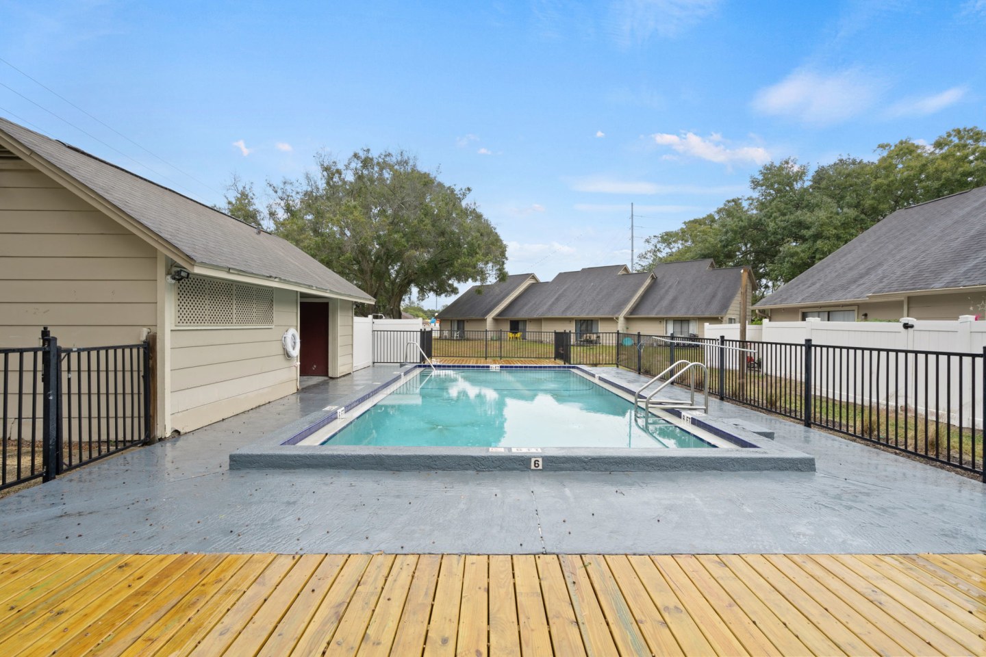 Diamond Oaks Villas Image 12