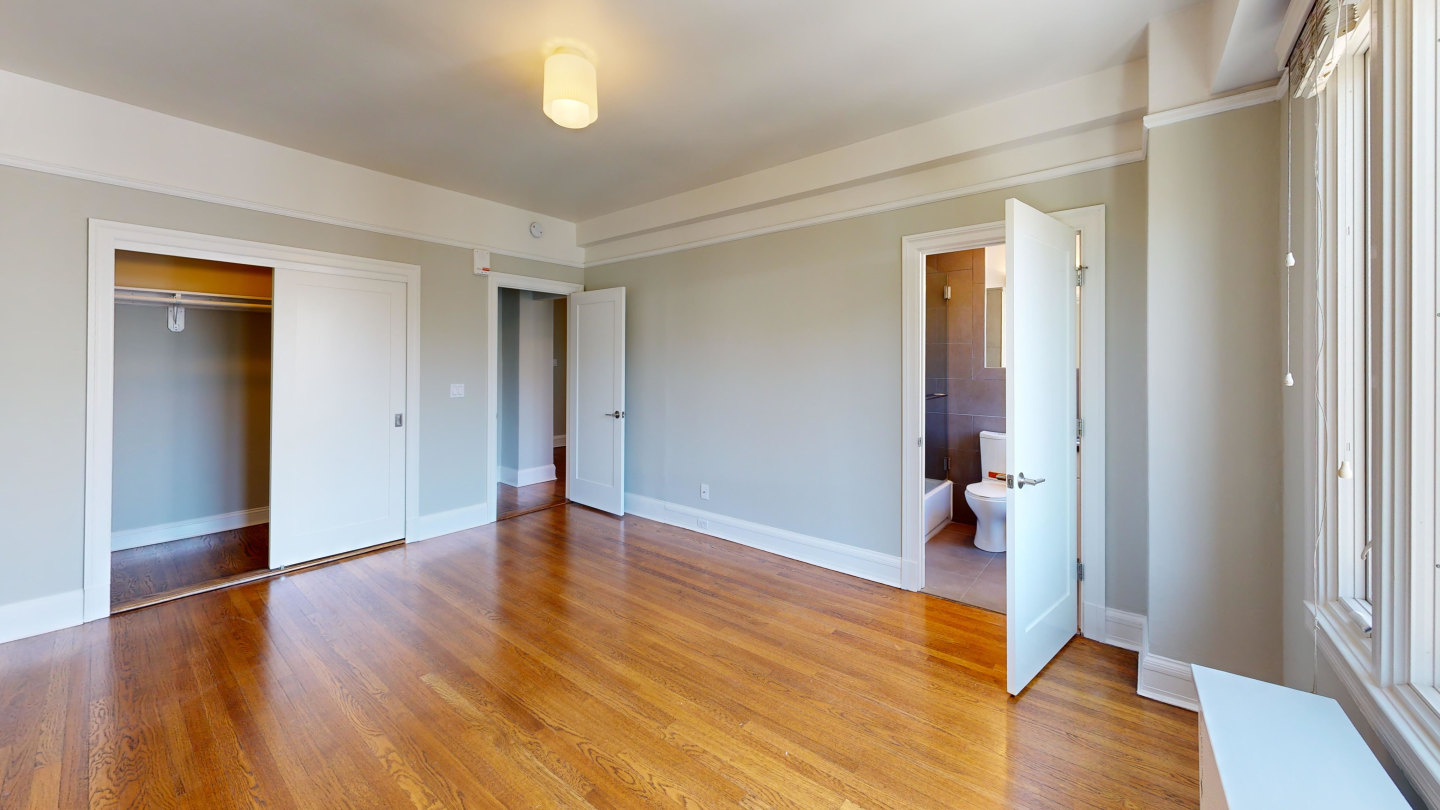 2677 Larkin - Furnished Image 2