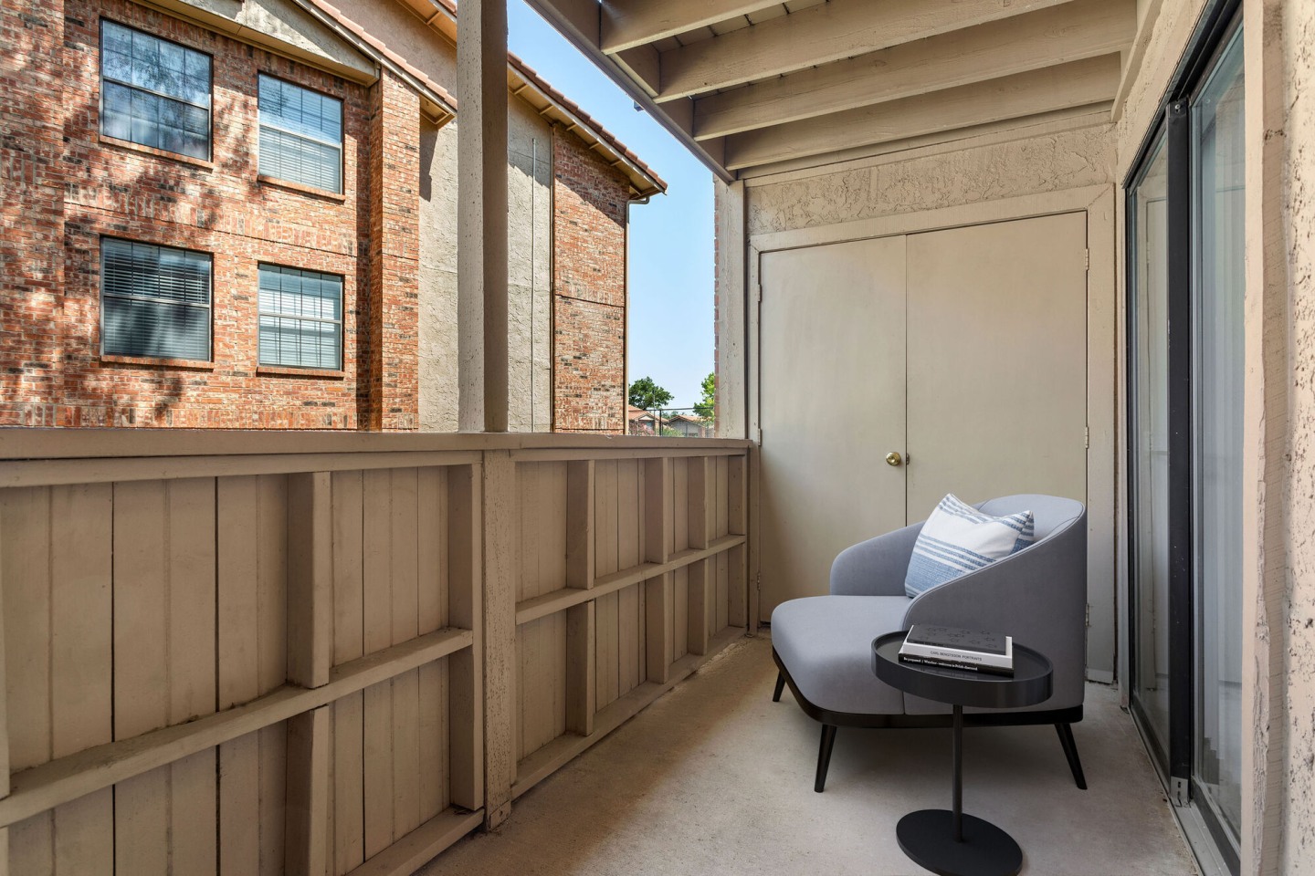 Calloway at Las Colinas Apartment Homes Image 21