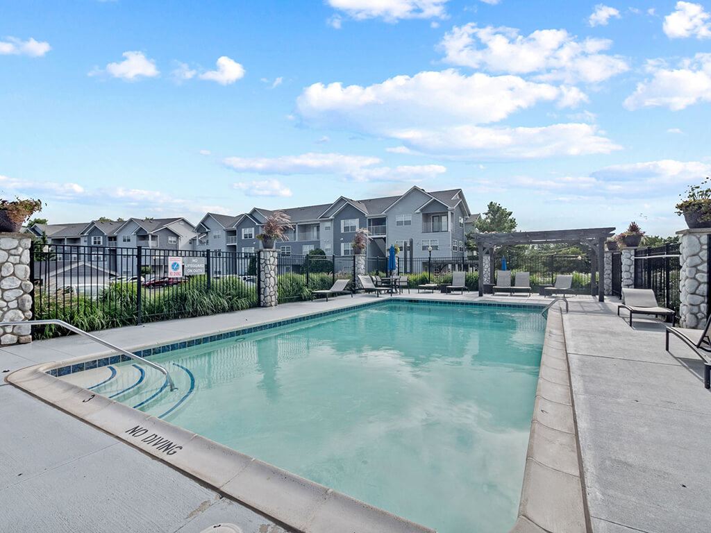 Silver Lake Hills Image 24