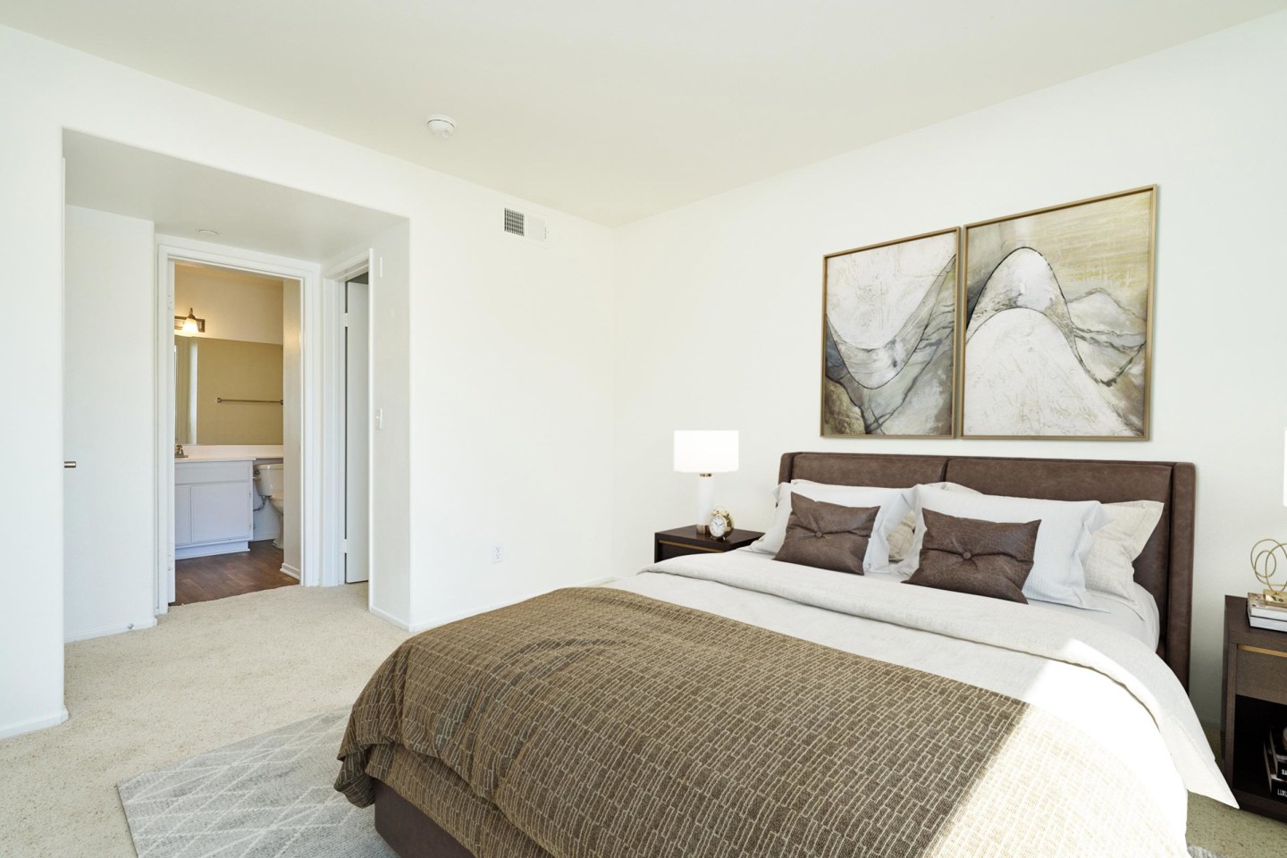 River Ranch Townhomes Image 10