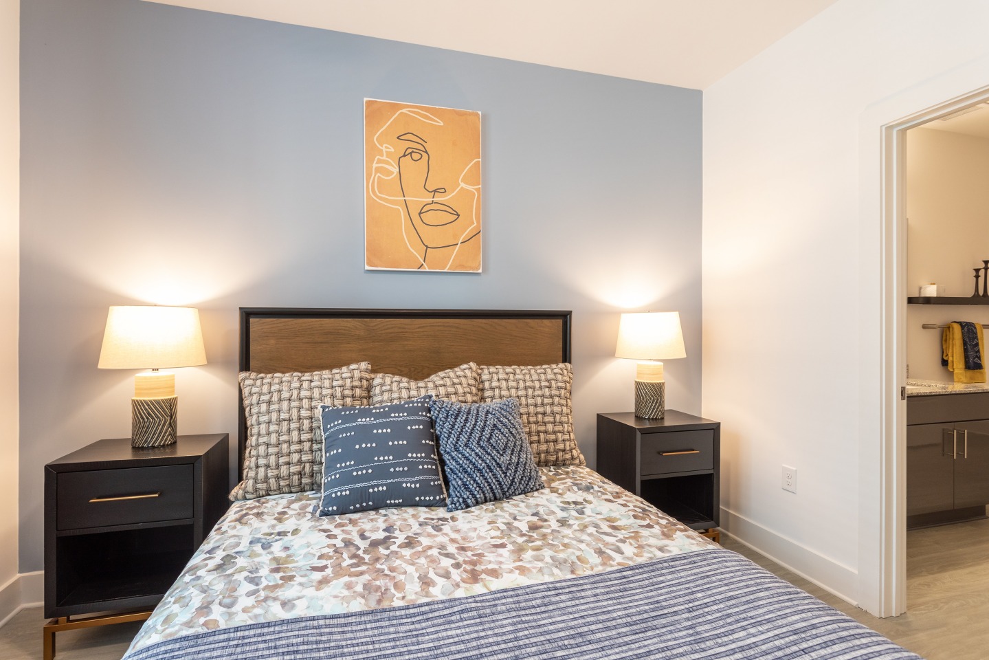 Link Apartments Linden Image 5