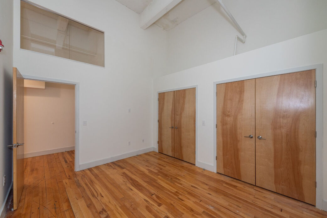Petersburg ArtistSpace Lofts Image 30