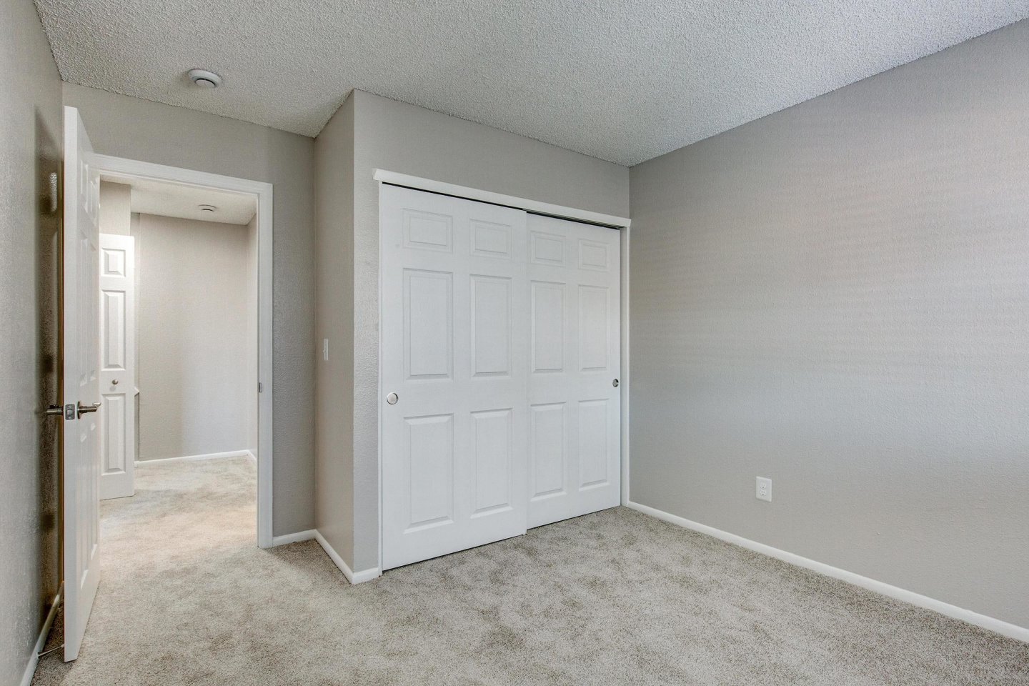 Briar Grove Townhomes Image 177