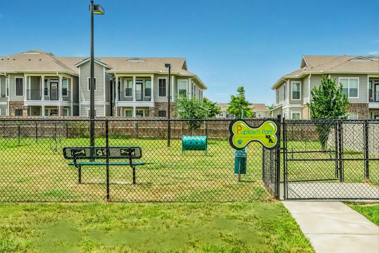 The Reserve at Country Club Image 19