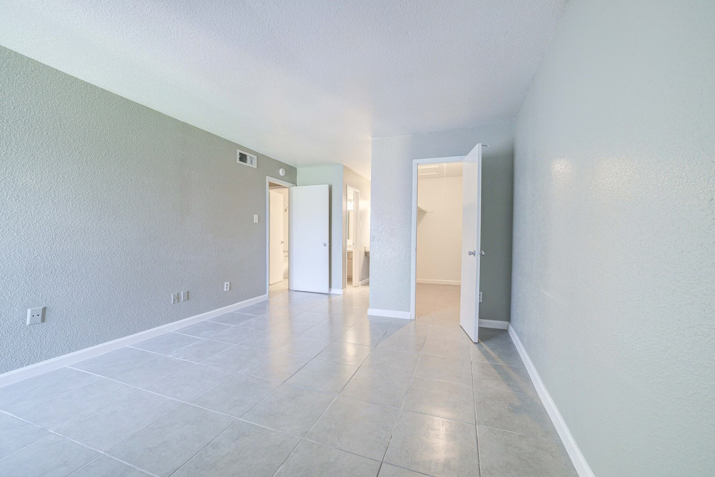 Ashford Casa Bella Image 3