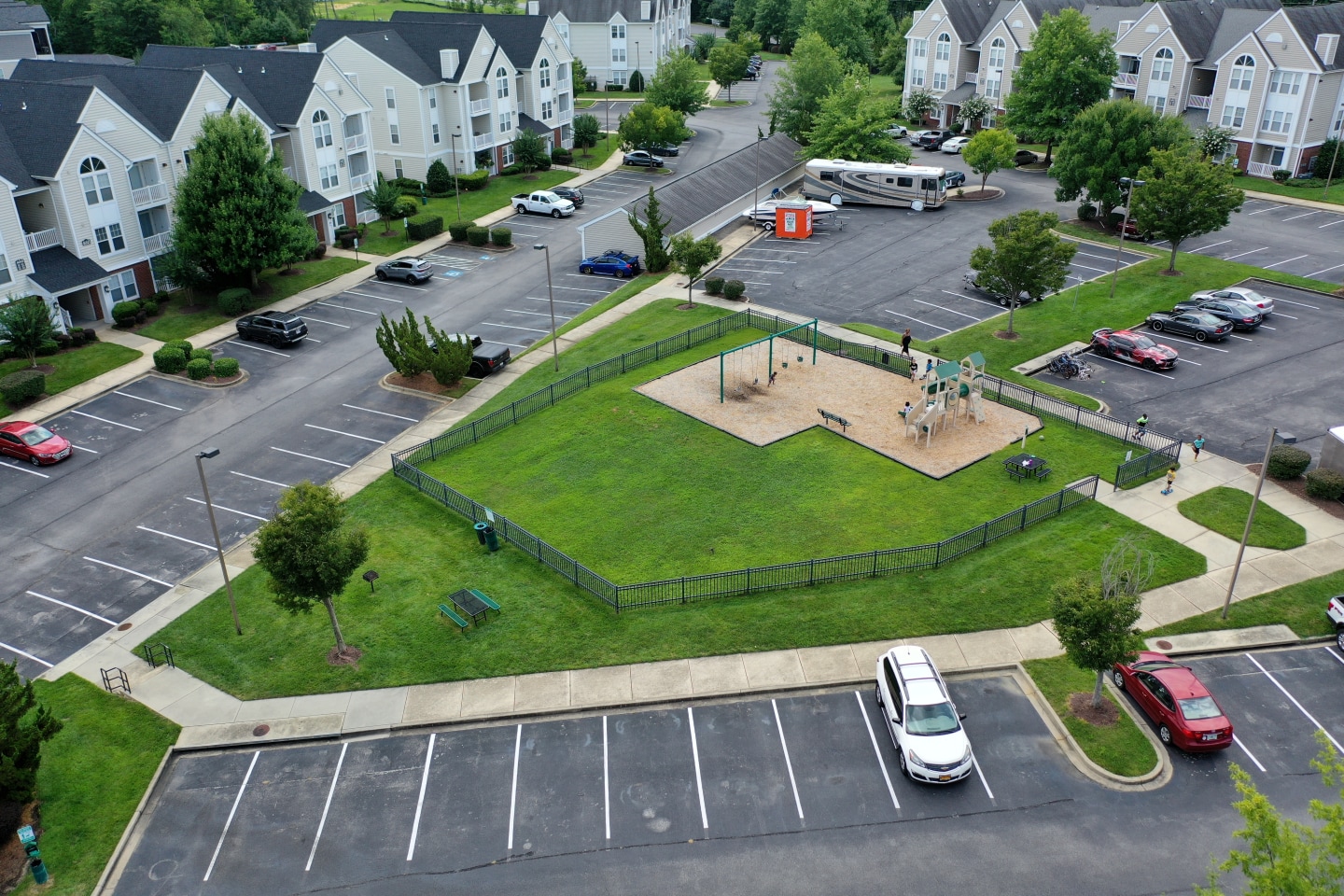 Abberly Crest I, II & III Image 74