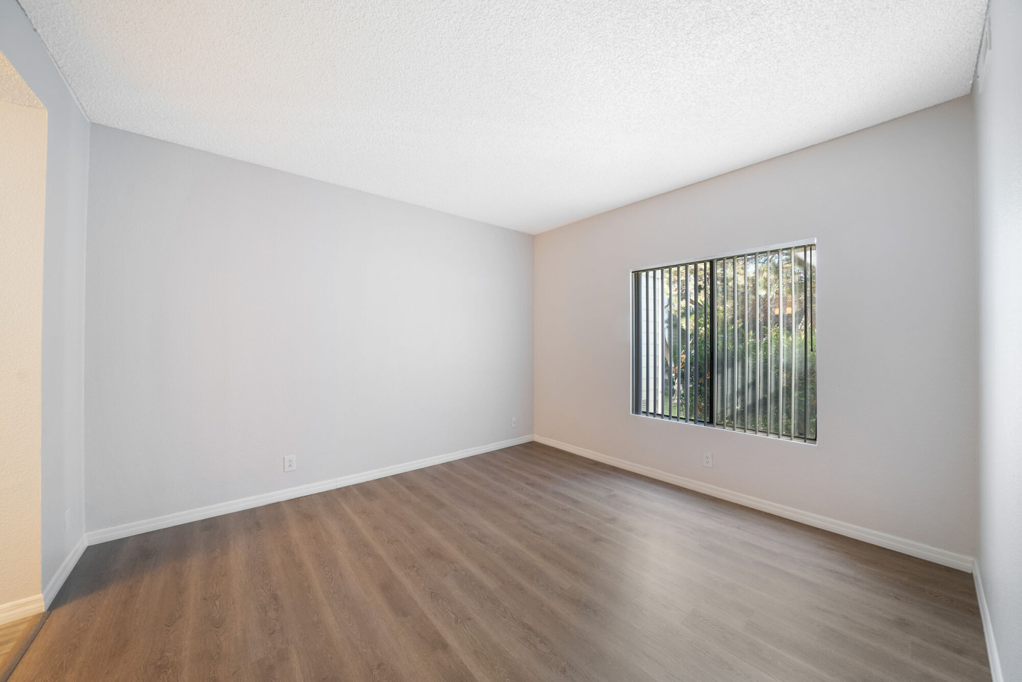 Bristle Pointe Image 12