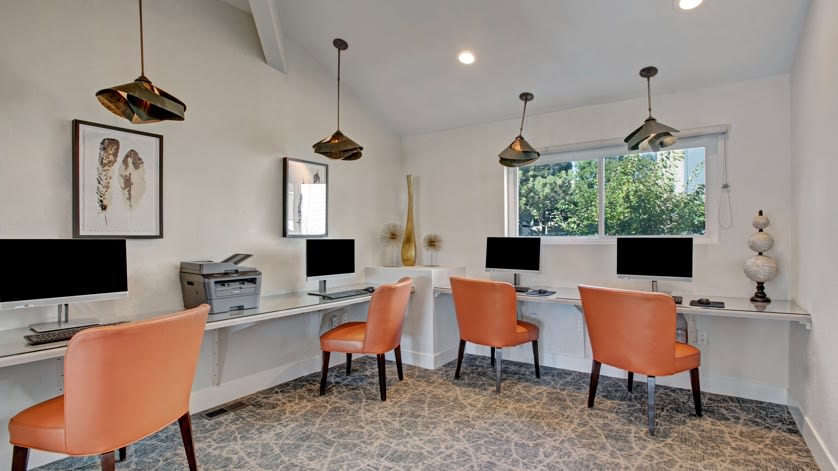 The Grove at City Center Apartments Image 26