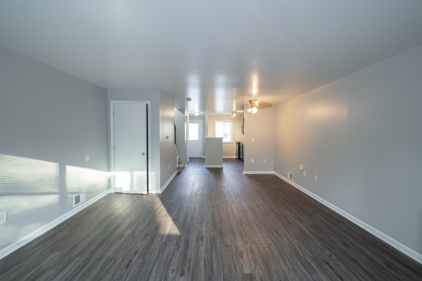 Willowbrooke Apartments & Townhomes Image 3