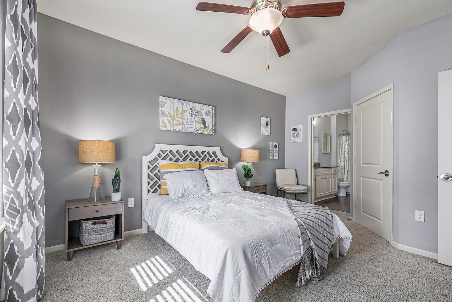 Village West Apartments Image 22