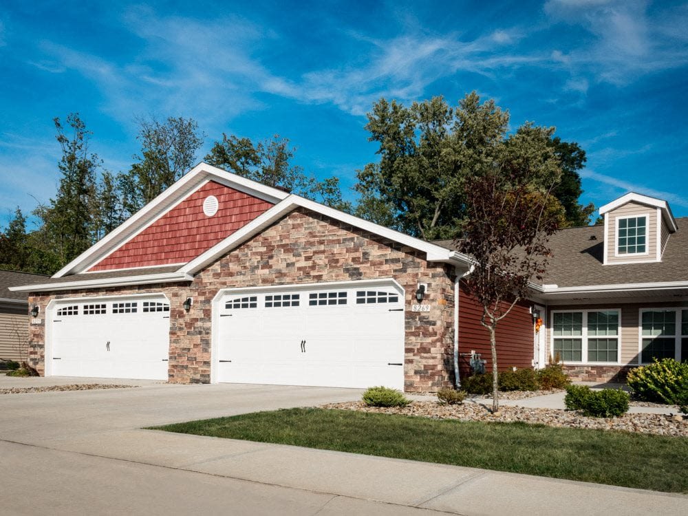 Redwood Westfield Myra Way Image 1