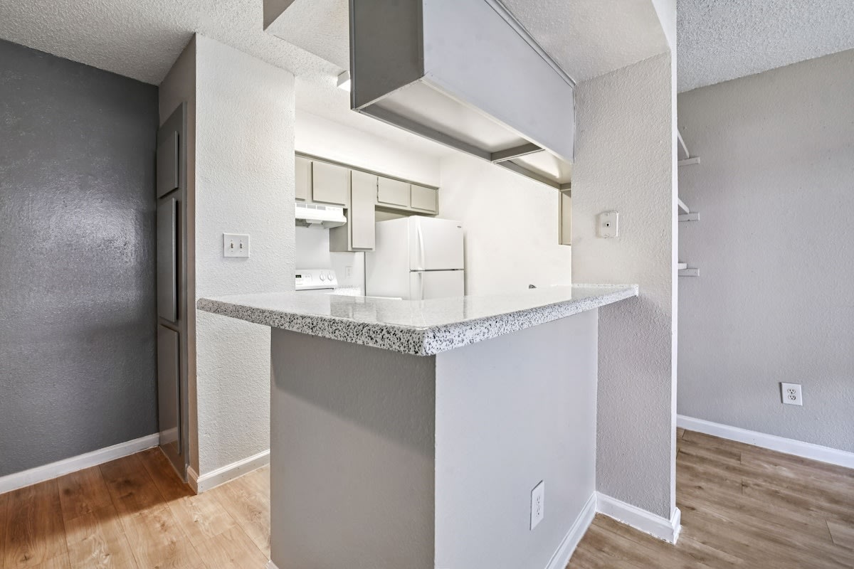 Pine Creek Apartments Image 73