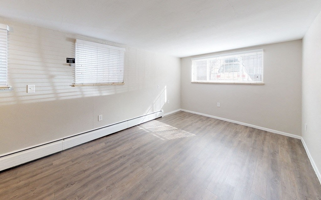 1444 St Paul Image 11
